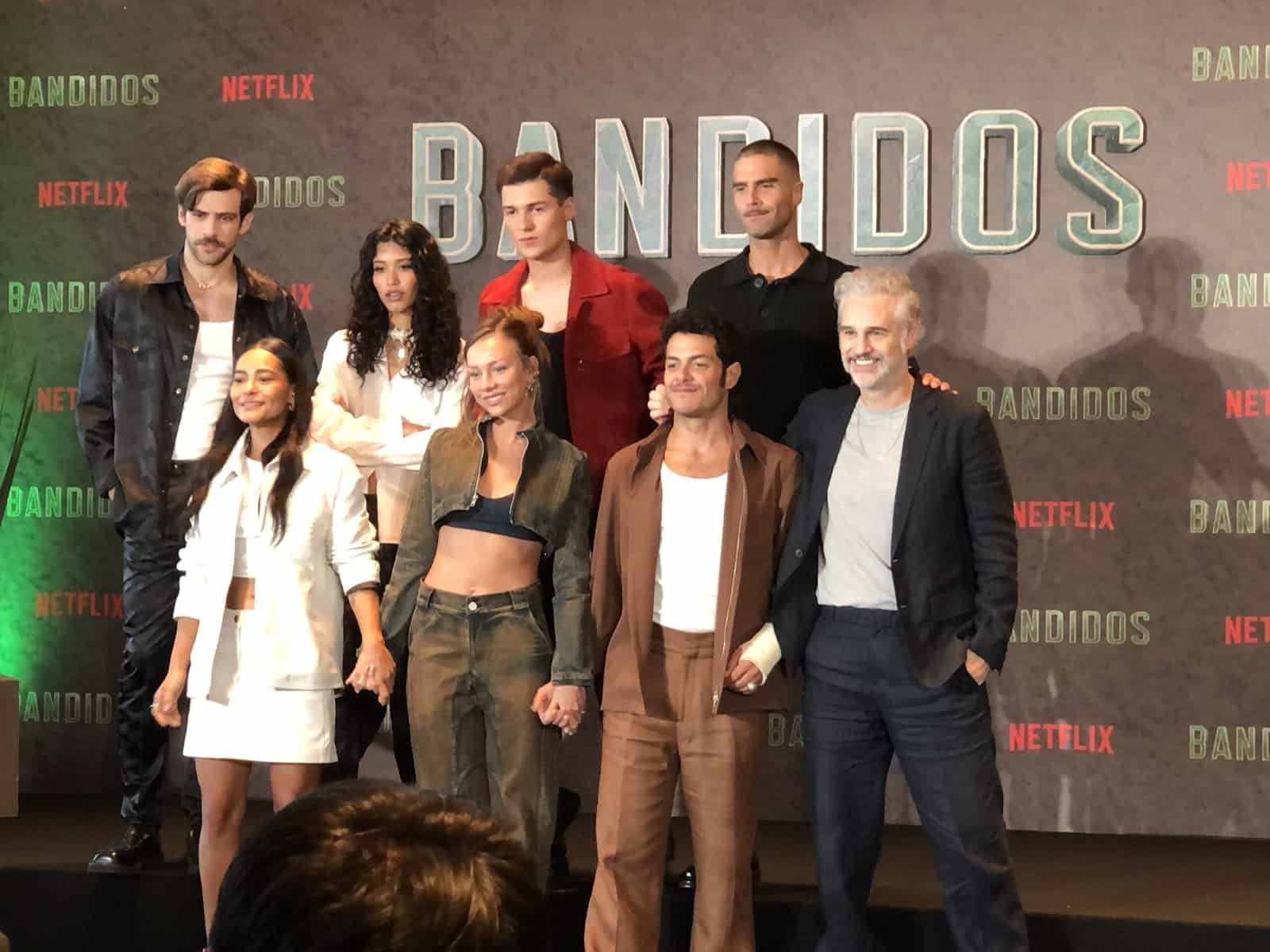 Bandidos cast